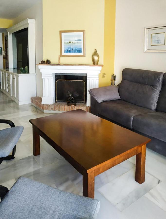 Homelystay-Benalmadena, Puerto Marina ภายนอก รูปภาพ
